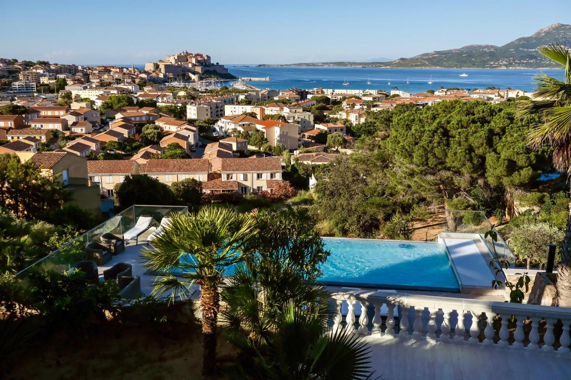 Villa U Mulinu Calvi  Eksteriør billede
